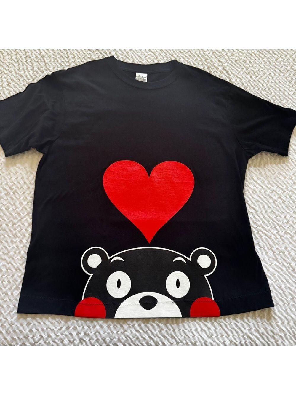 Vintage Kumamon Bear and Red Heart Black T-Shirt Large